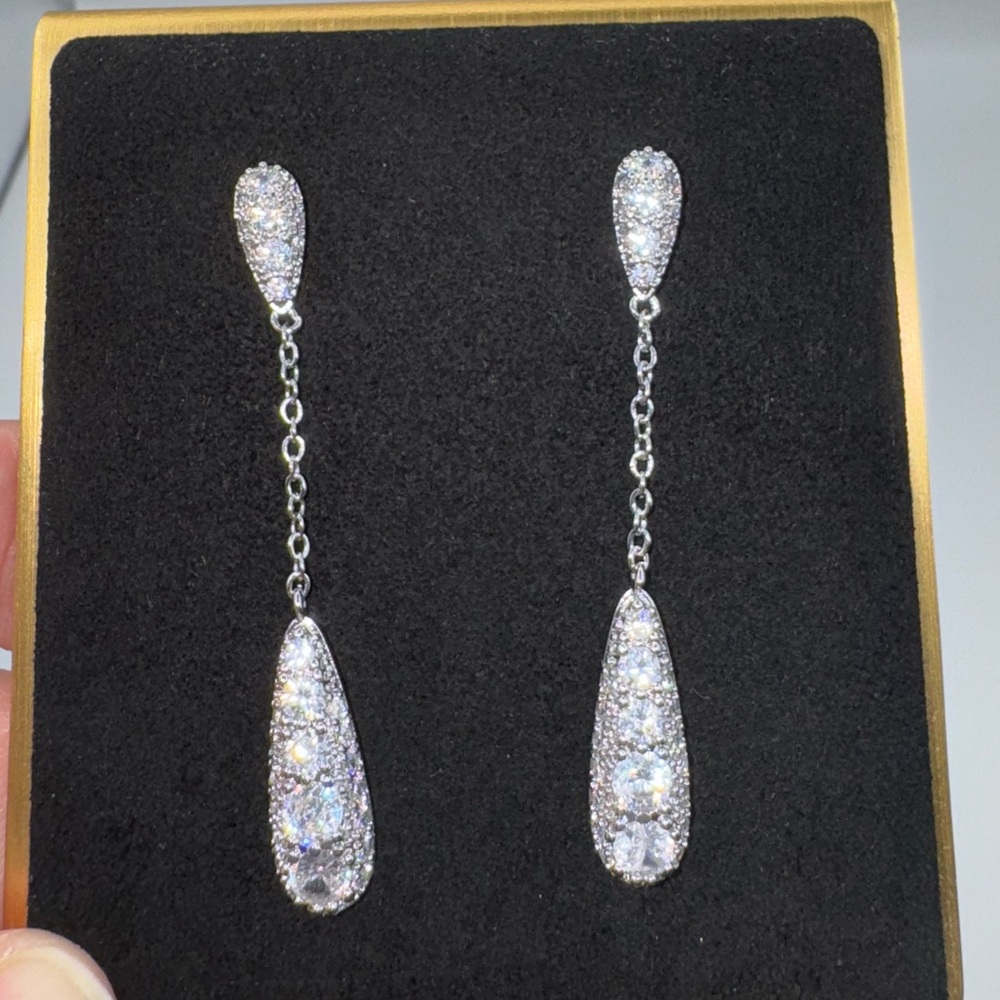 14k 3.5ct Art Deco Dangle Earrings - Picture 8 of 11